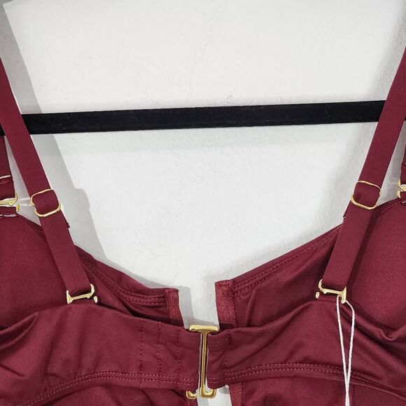 Andie Oxblood Bikini Top Wine Swim Top NWT Medium Burgundy Andie Swim Top - Picture 5 of 10